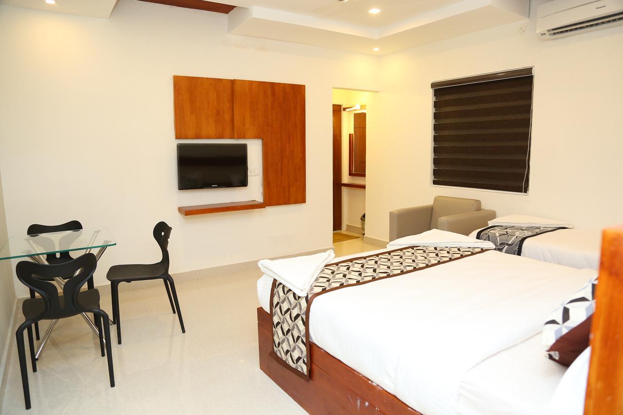 4U Business Hotel Chennai Exterior foto