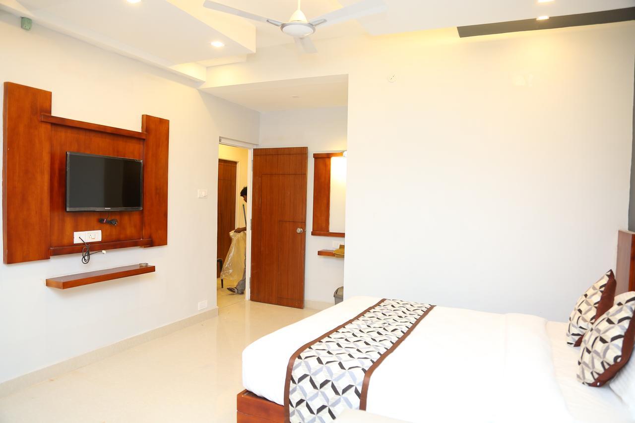 4U Business Hotel Chennai Exterior foto